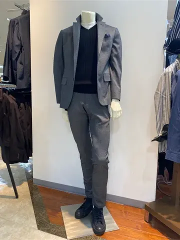 JOSEPH ABBOUD 坪井 コーディネート画像