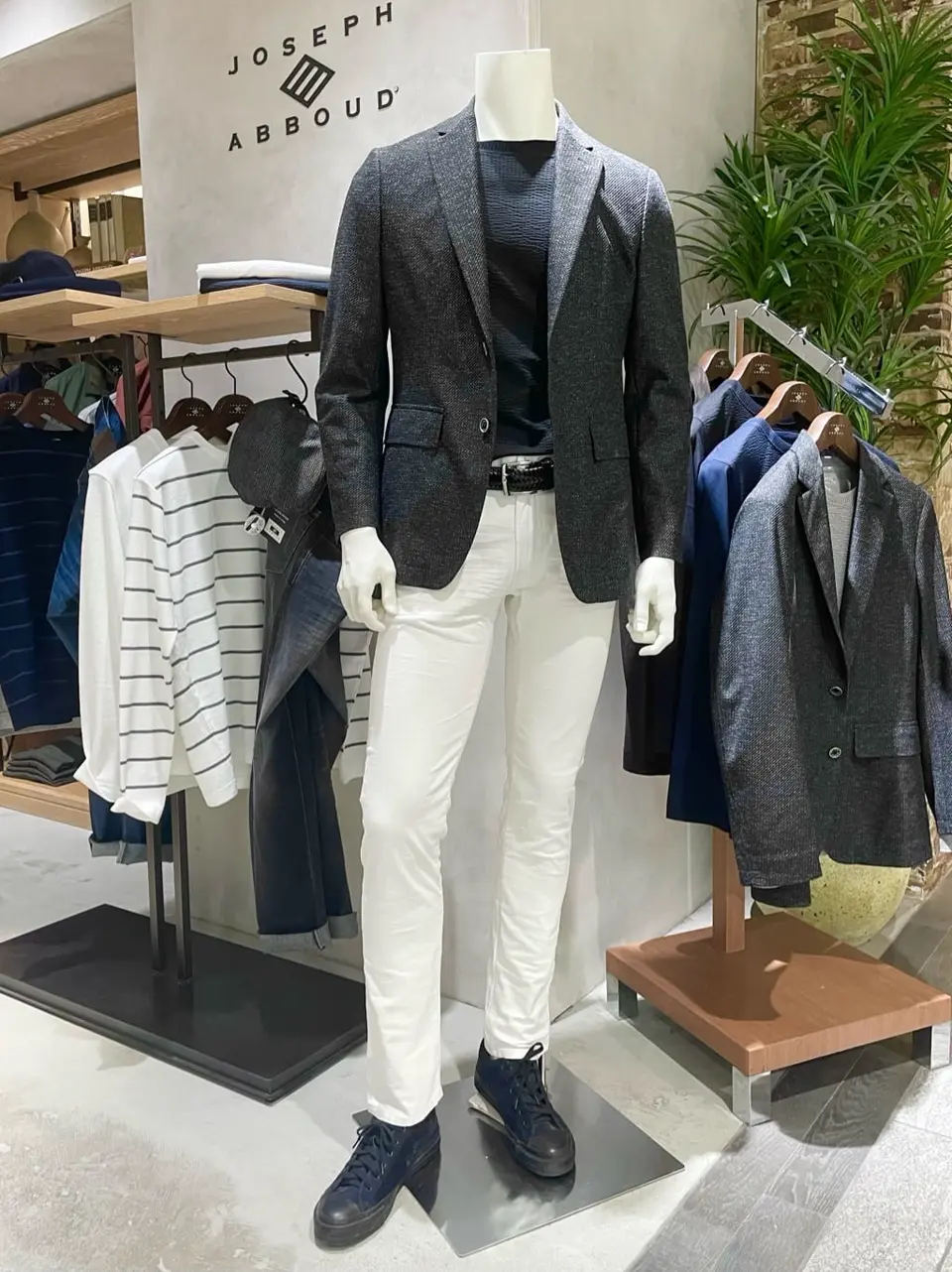 JOSEPH ABBOUD 小田 コーディネート画像