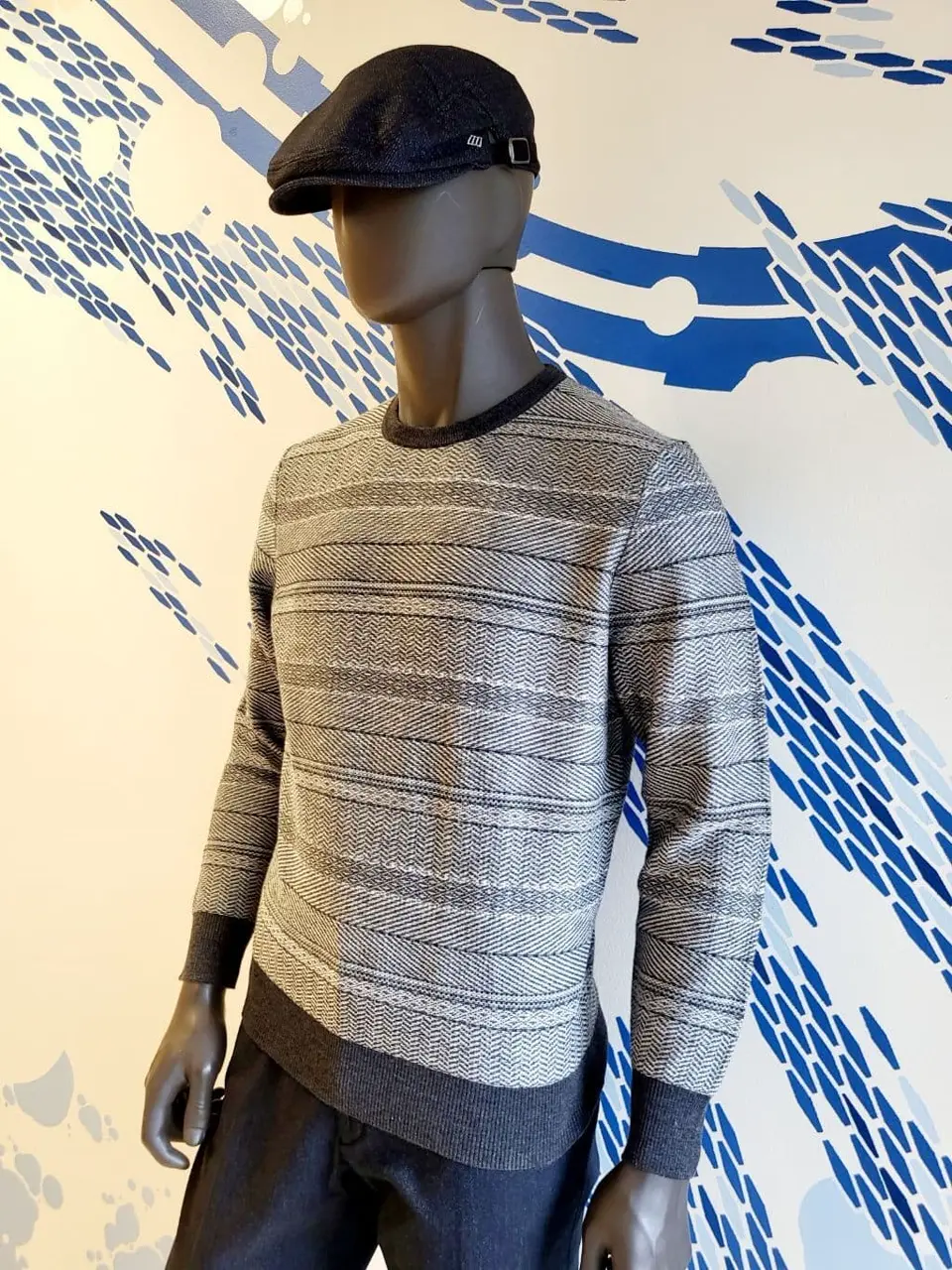 JOSEPH ABBOUD 亀井 コーディネート画像