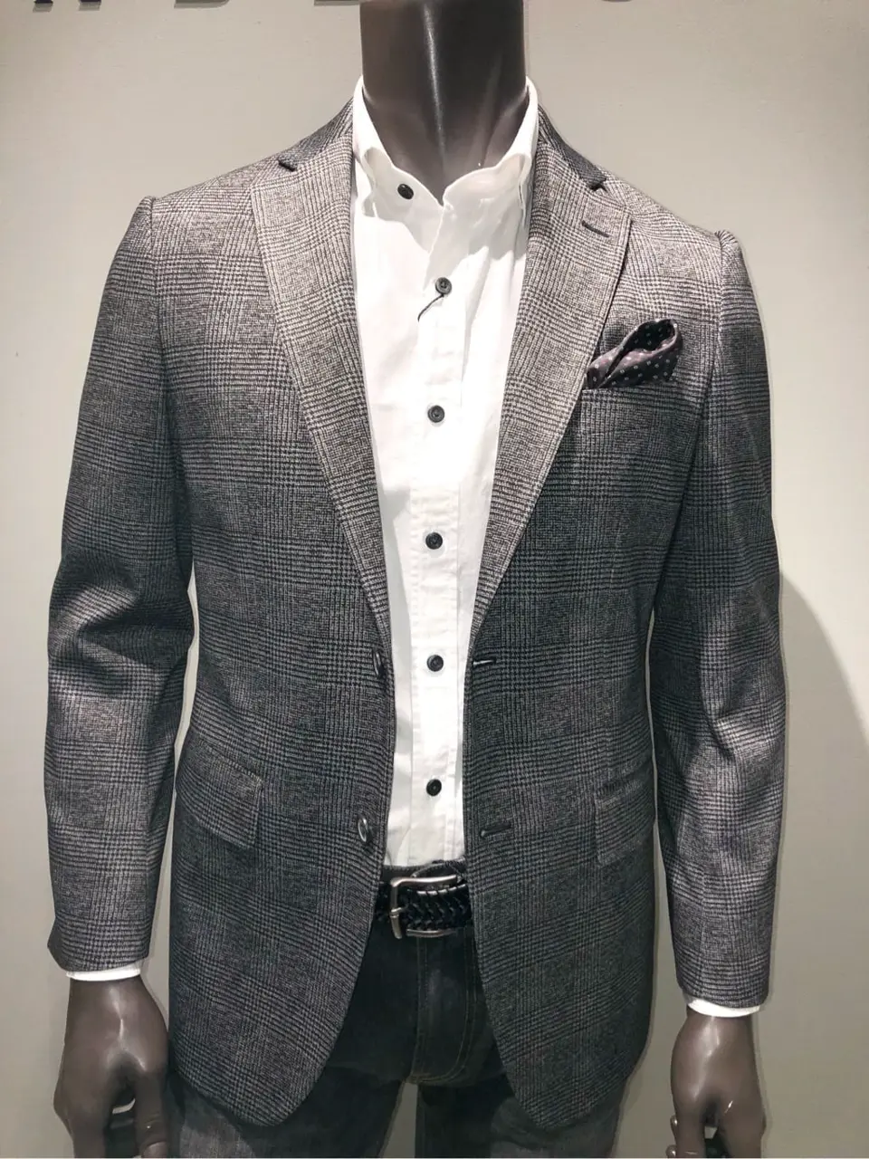 JOSEPH ABBOUD 川田 コーディネート画像