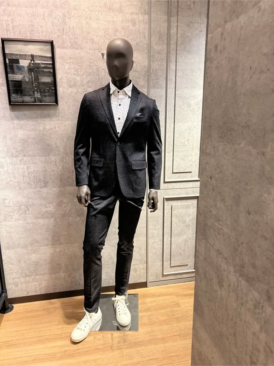  上條 コーディネート画像