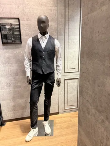 JOSEPH ABBOUD 上條 コーディネート画像