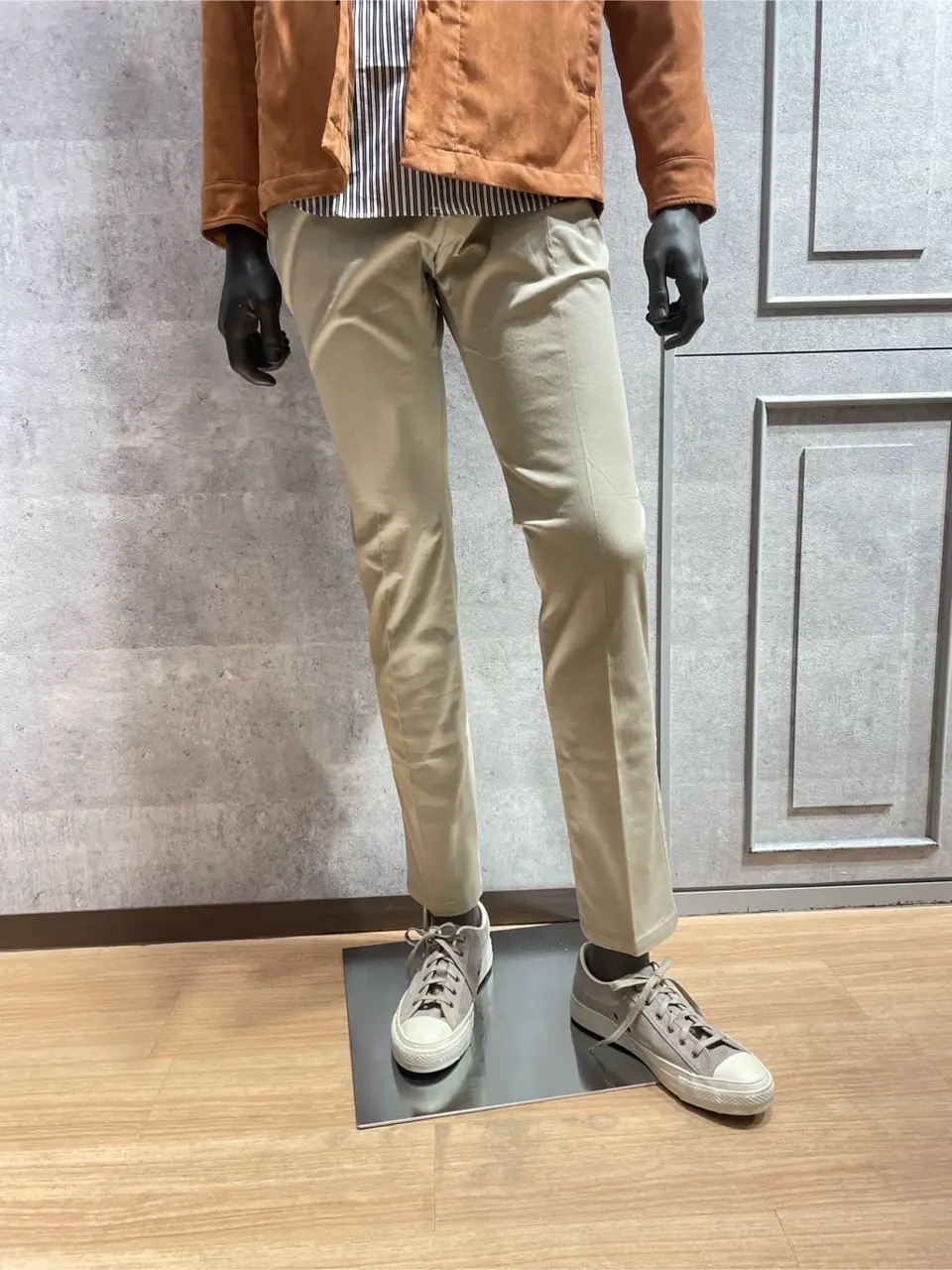 JOSEPH ABBOUD 東　 コーディネート画像