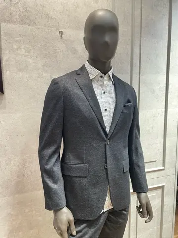 JOSEPH ABBOUD 東　 コーディネート画像