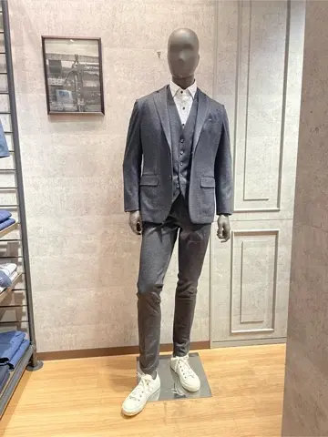 JOSEPH ABBOUD 東　 コーディネート画像