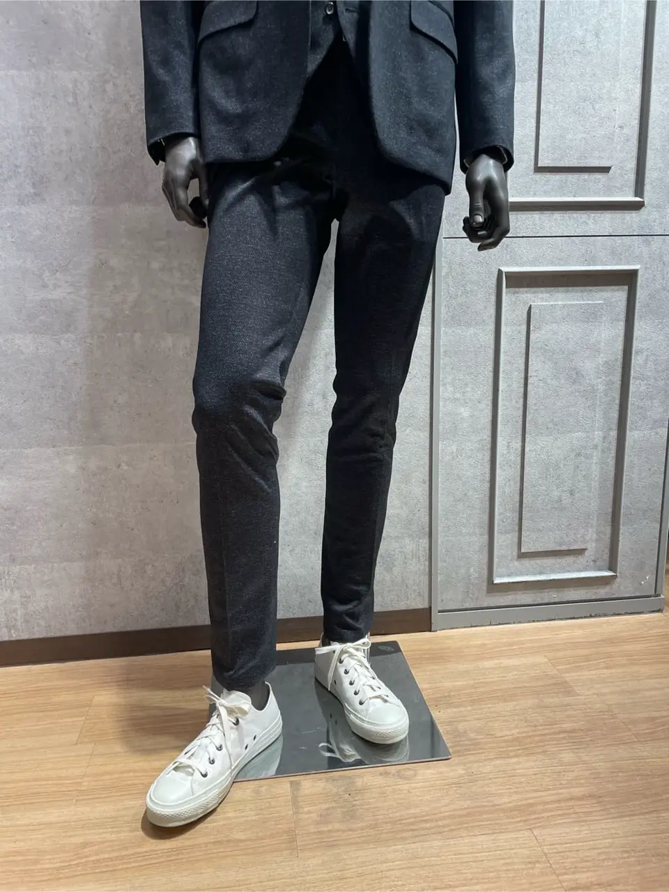 JOSEPH ABBOUD 東　 コーディネート画像