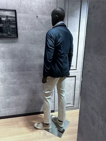 JOSEPH ABBOUD 東　 コーディネート画像