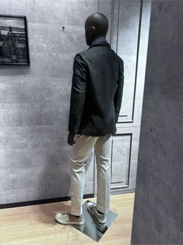 JOSEPH ABBOUD 東　 コーディネート画像