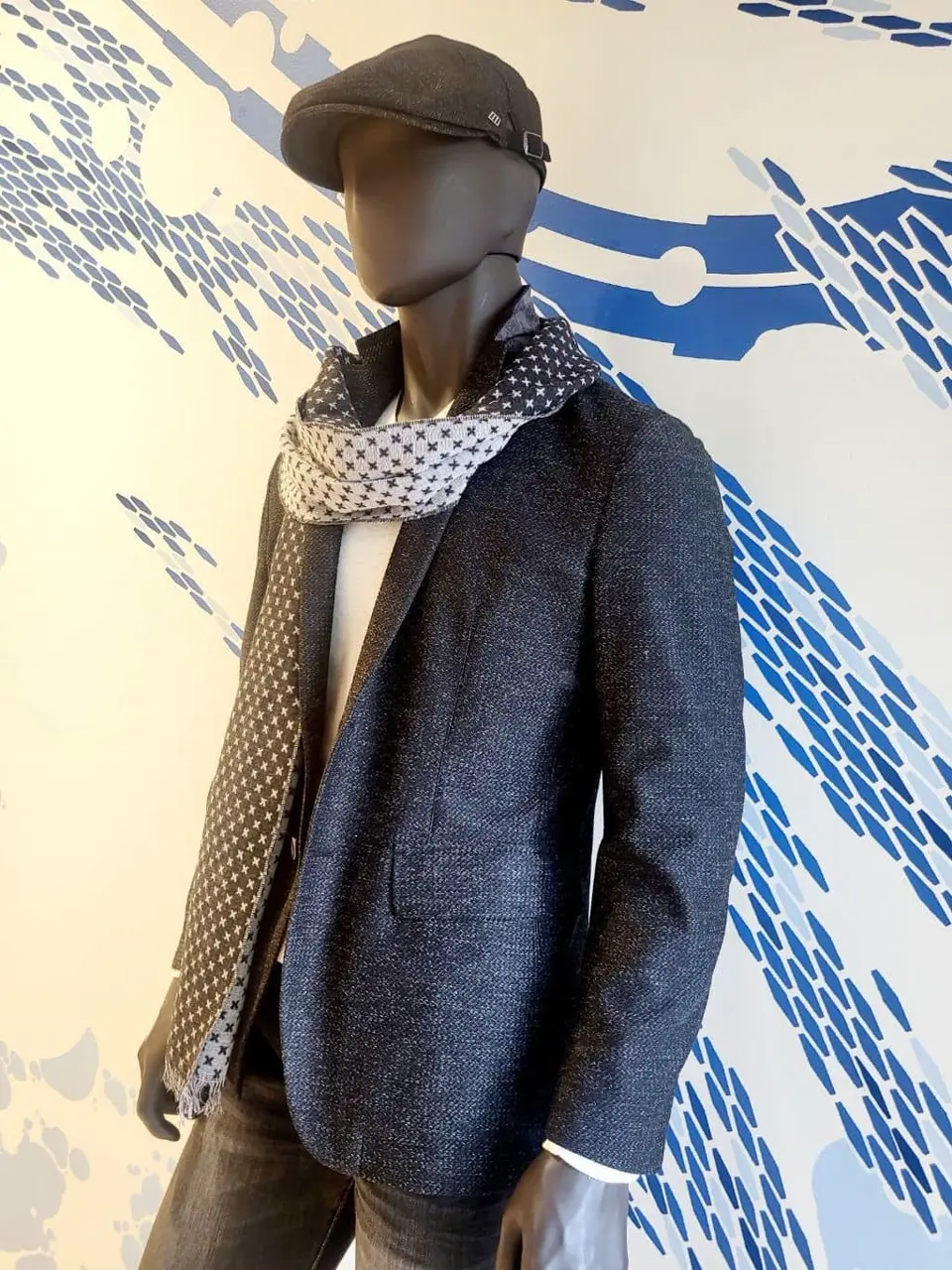 JOSEPH ABBOUD 亀井 コーディネート画像