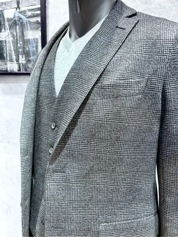 JOSEPH ABBOUD 二澤 コーディネート画像