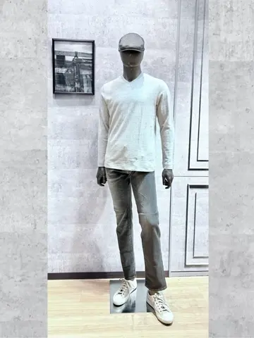 JOSEPH ABBOUD 二澤 コーディネート画像