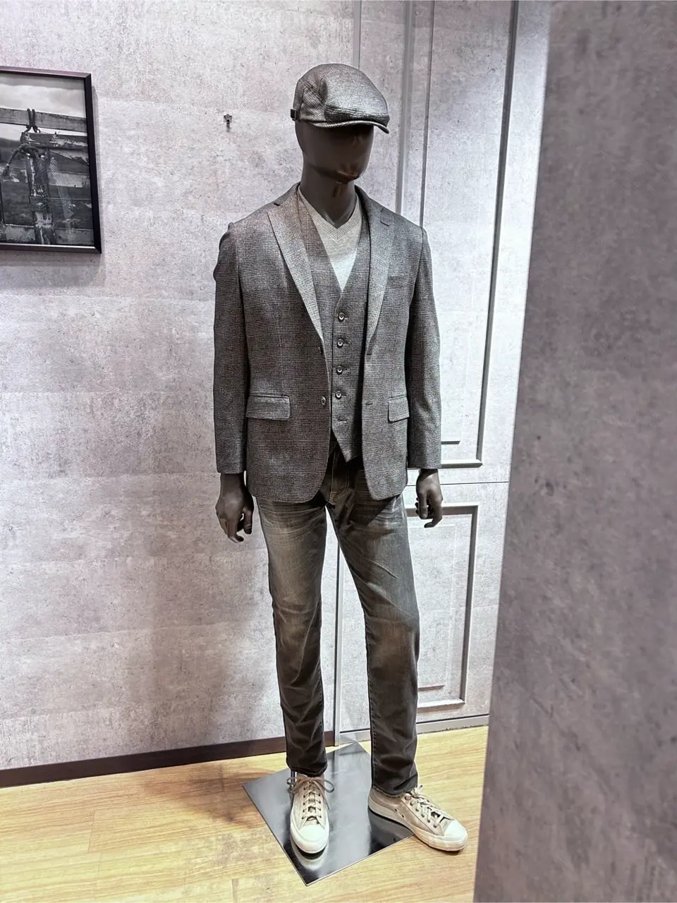  東　 コーディネート画像