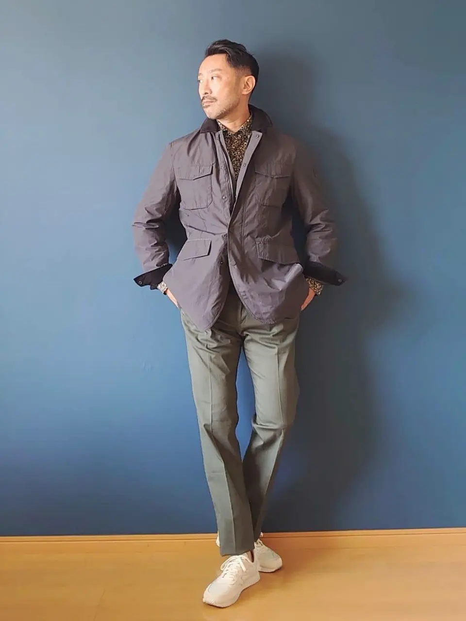 JOSEPH ABBOUD 安東 コーディネート画像