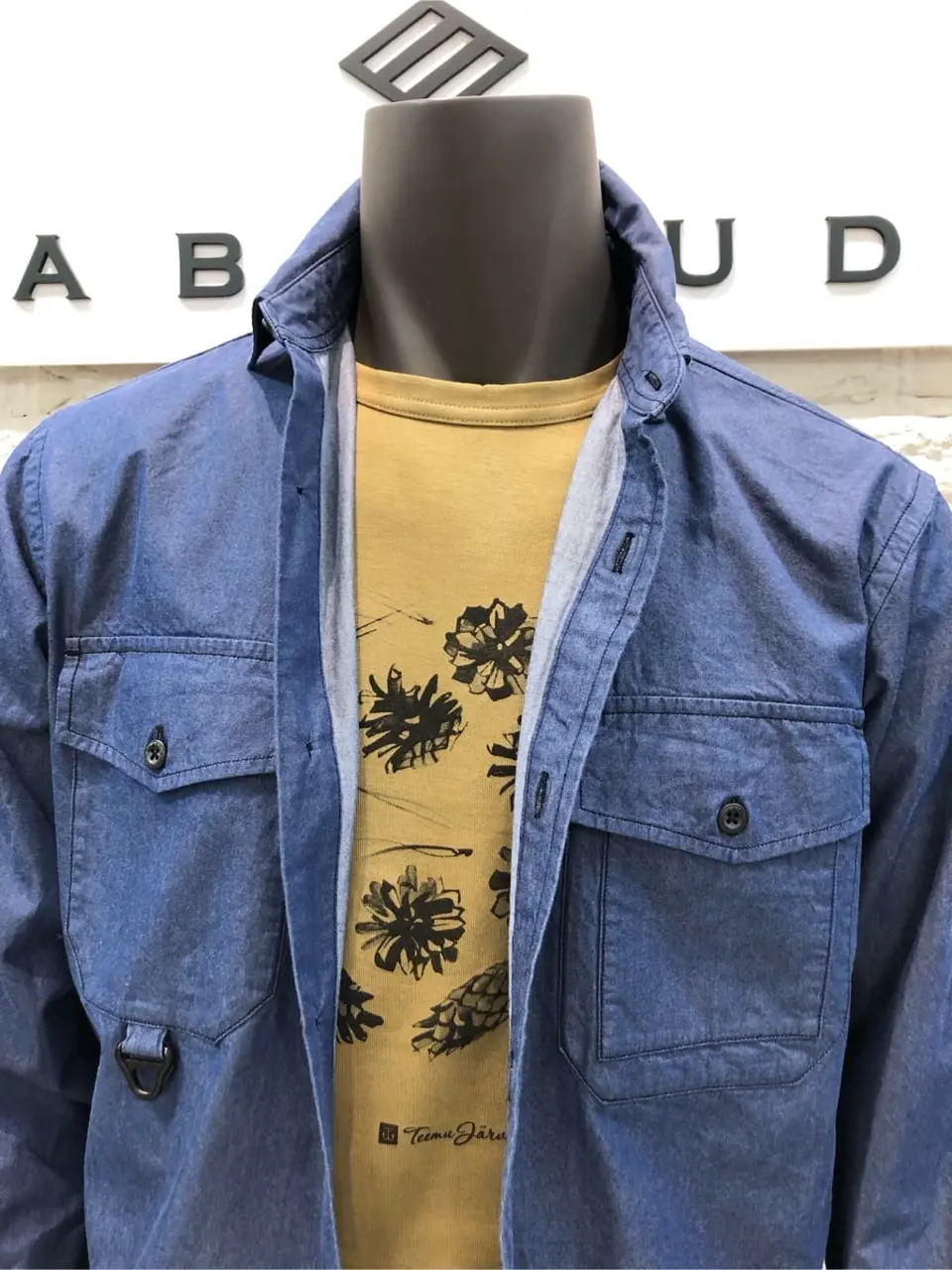 JOSEPH ABBOUD 山口 コーディネート画像