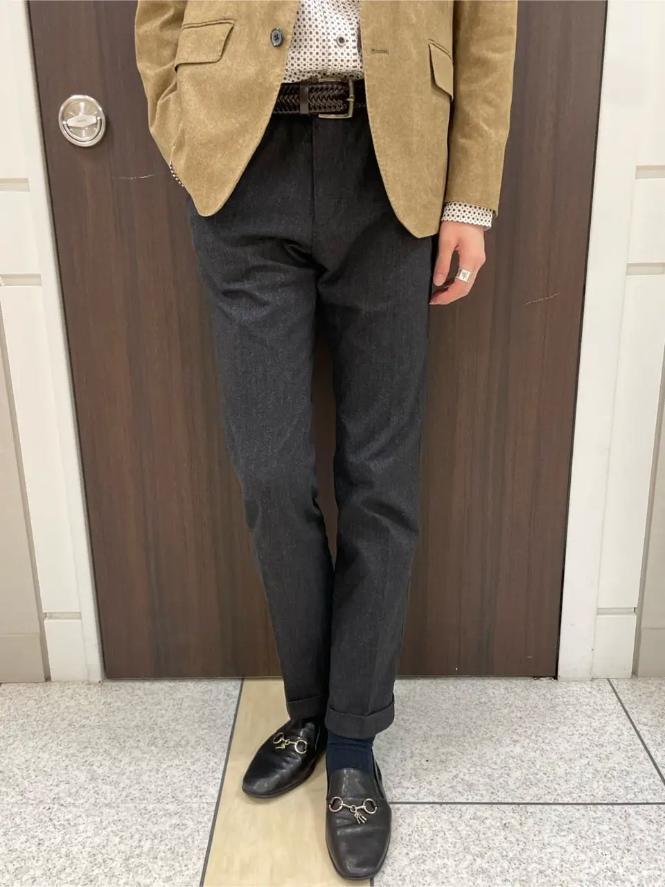 JOSEPH ABBOUD 近藤 コーディネート画像