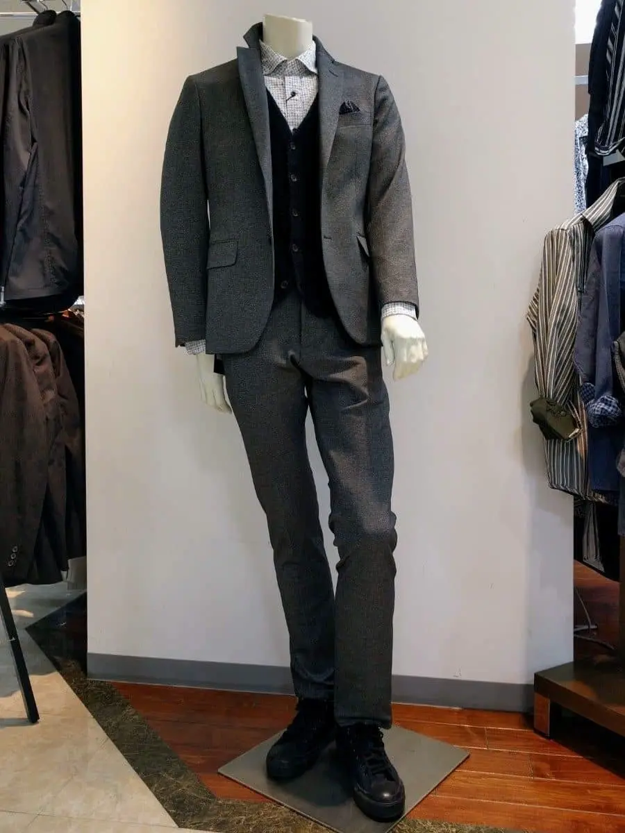 JOSEPH ABBOUD 　伊丹 コーディネート画像