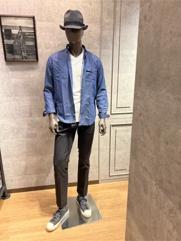 JOSEPH ABBOUD 上條 コーディネート画像