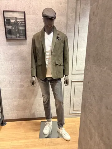 JOSEPH ABBOUD 上條 コーディネート画像