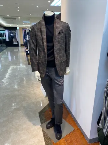 JOSEPH ABBOUD 坪井 コーディネート画像