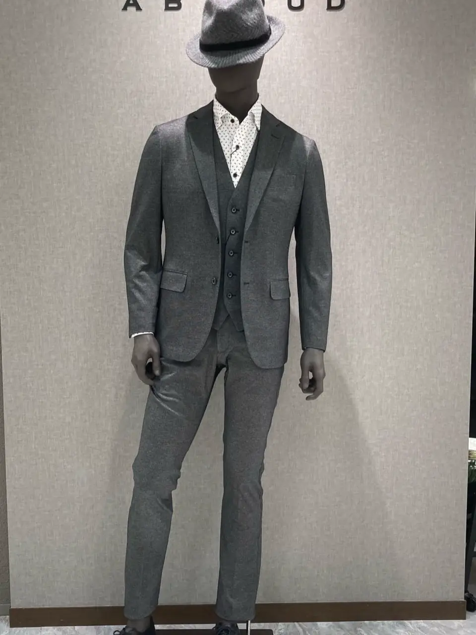  上田 コーディネート画像