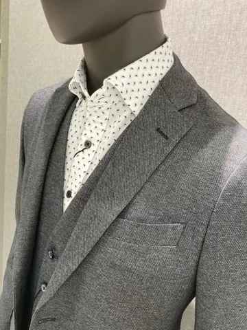 JOSEPH ABBOUD 上田 コーディネート画像