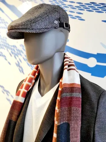 JOSEPH ABBOUD 亀井 コーディネート画像