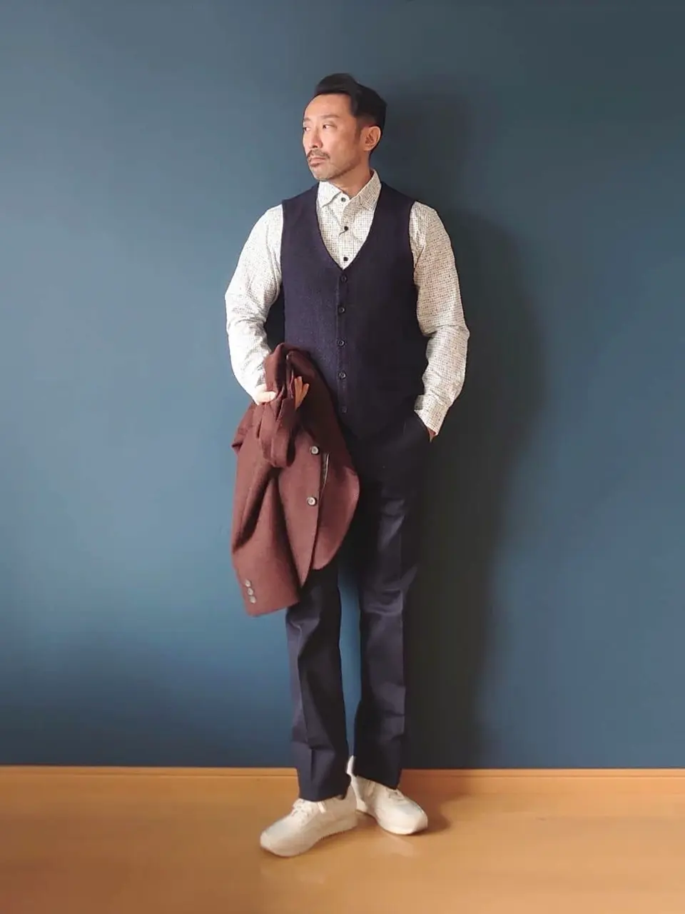 JOSEPH ABBOUD 安東 コーディネート画像