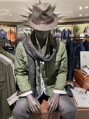 JOSEPH ABBOUD 鈴木 コーディネート画像