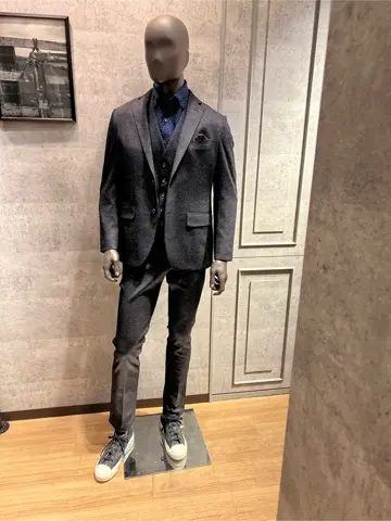 JOSEPH ABBOUD 上條 コーディネート画像