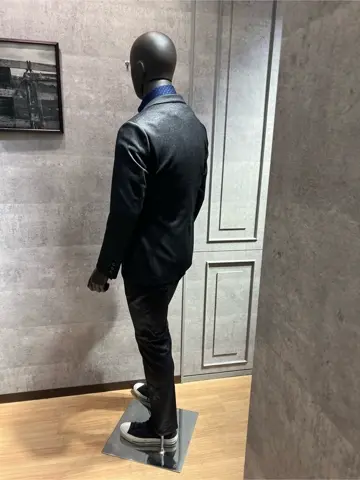 JOSEPH ABBOUD 上條 コーディネート画像