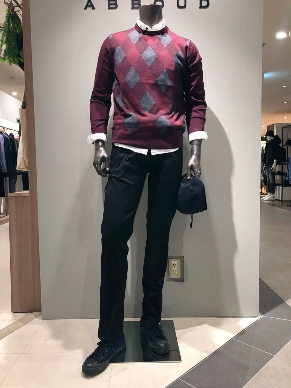 JOSEPH ABBOUD 川田 コーディネート画像