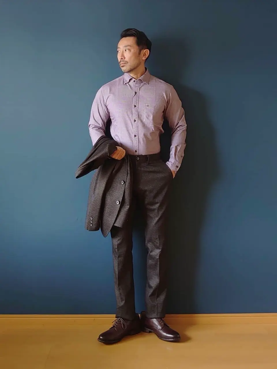 JOSEPH ABBOUD 安東 コーディネート画像