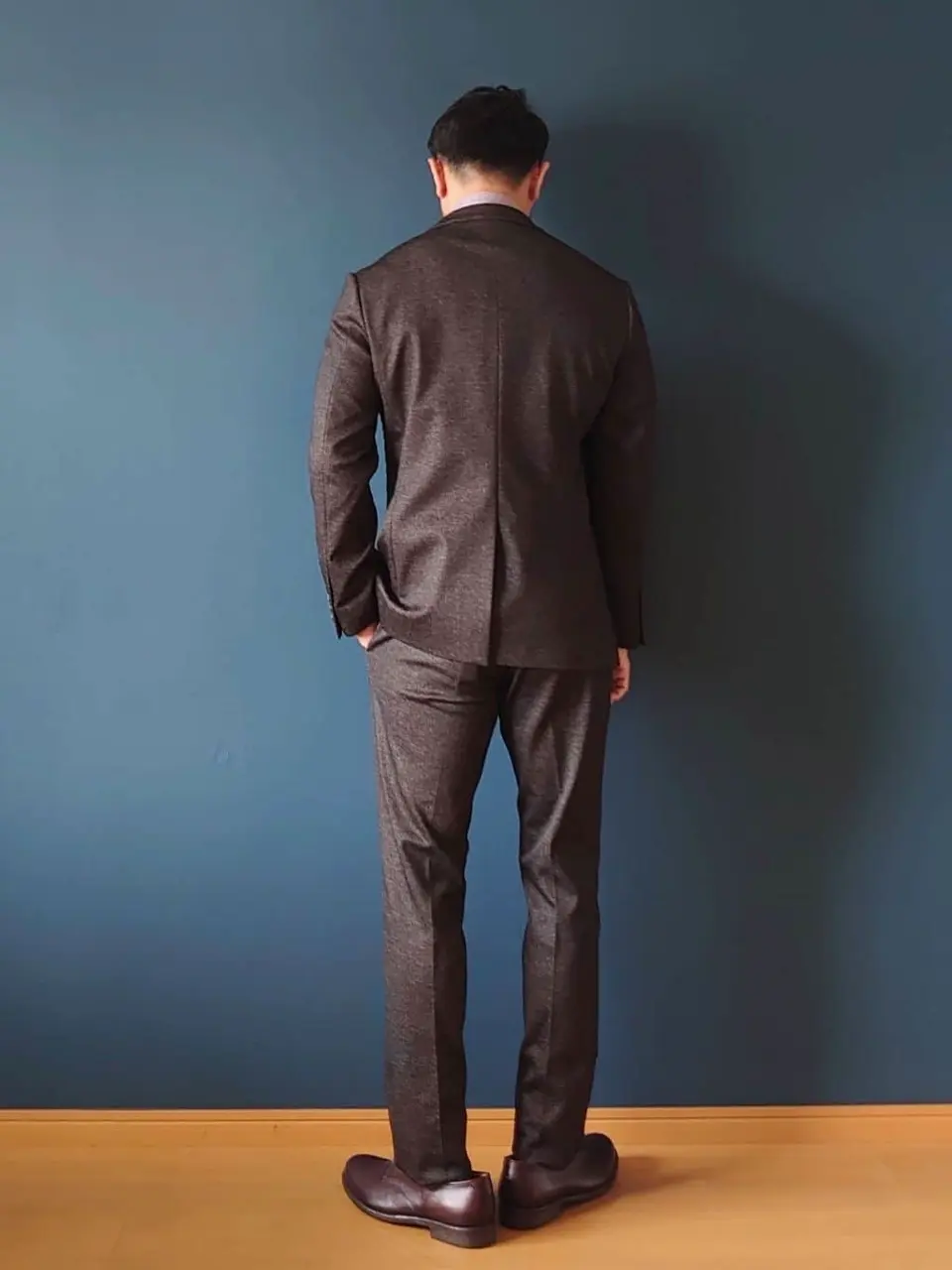 JOSEPH ABBOUD 安東 コーディネート画像