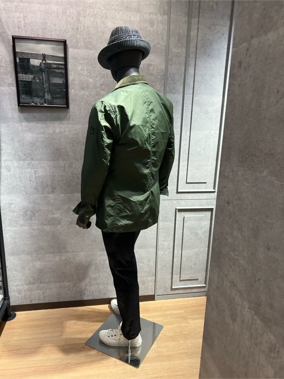 JOSEPH ABBOUD 上條 コーディネート画像