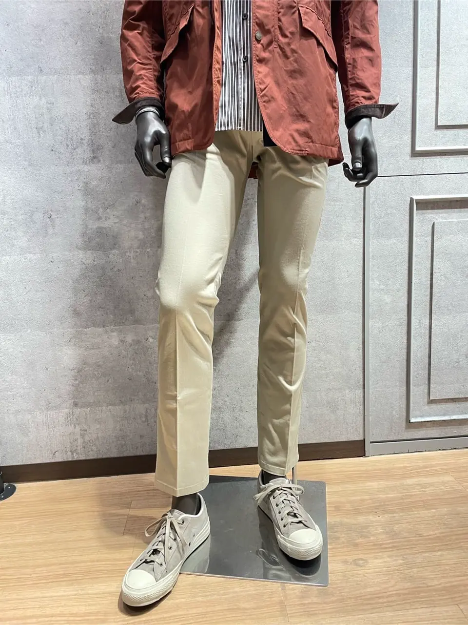 JOSEPH ABBOUD 東　 コーディネート画像