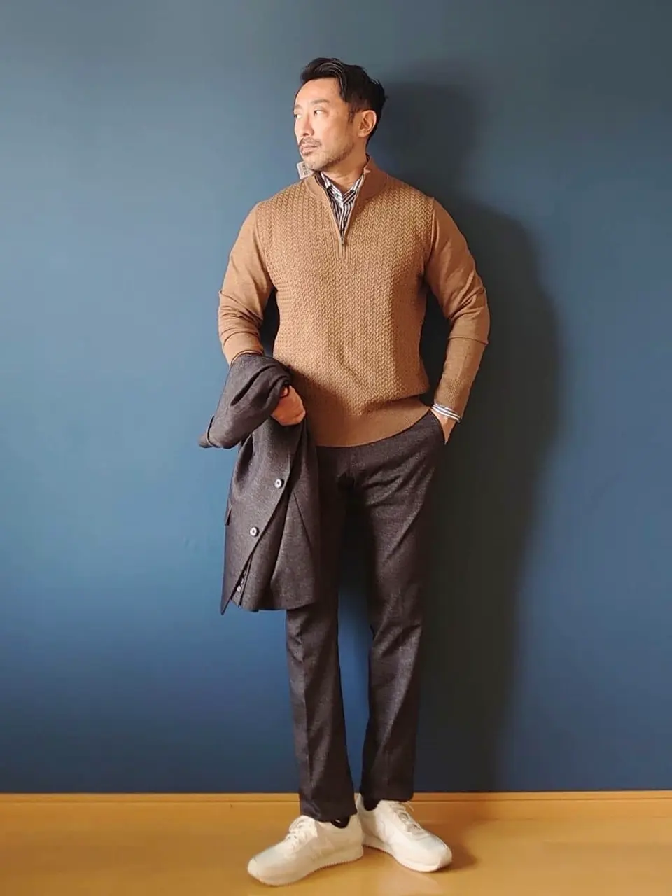 JOSEPH ABBOUD 安東 コーディネート画像