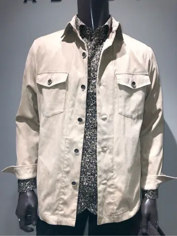 JOSEPH ABBOUD 川田 コーディネート画像