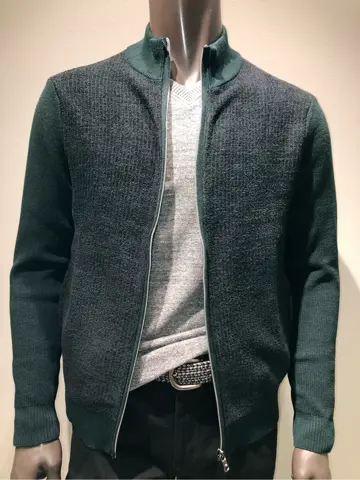 JOSEPH ABBOUD 川田 コーディネート画像