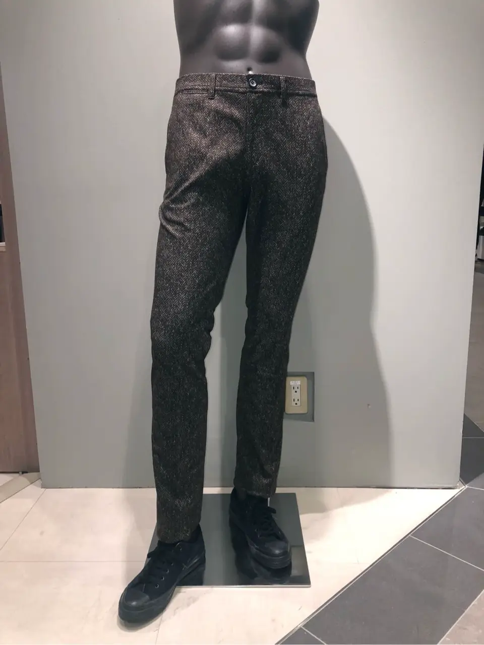 JOSEPH ABBOUD 川田 コーディネート画像