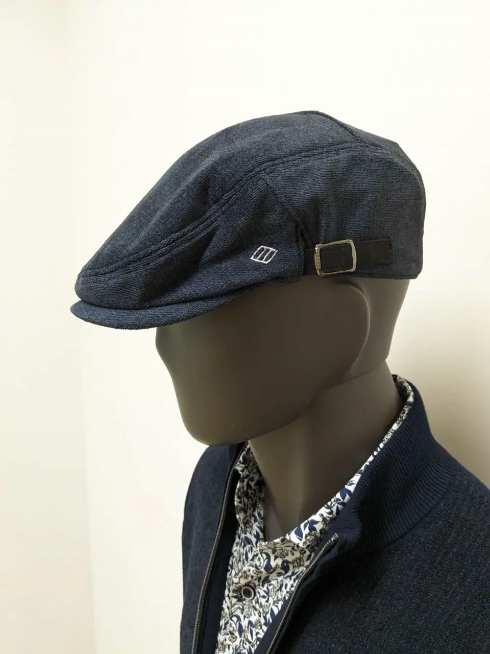 JOSEPH ABBOUD 大久 コーディネート画像