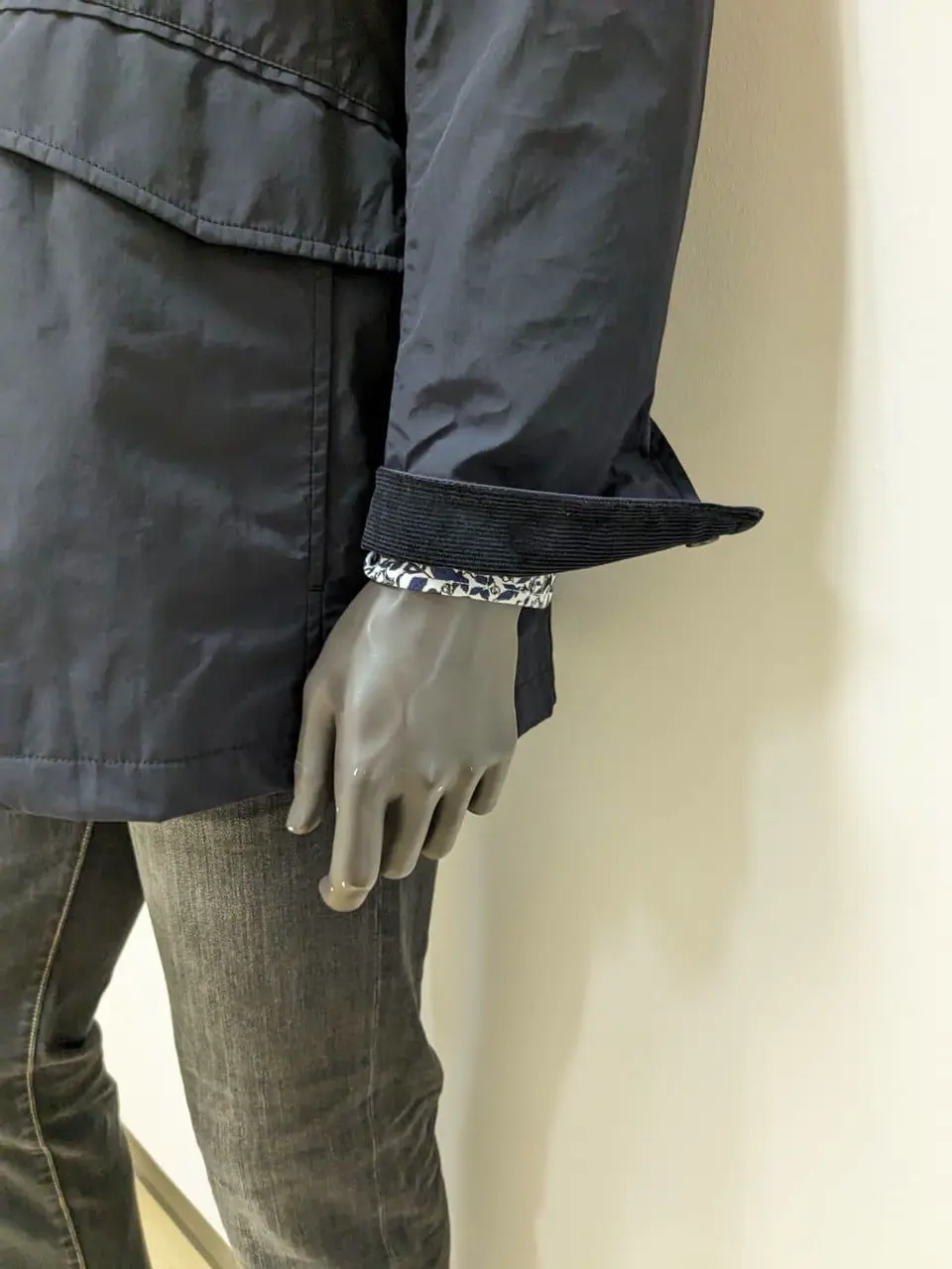 JOSEPH ABBOUD 大久 コーディネート画像