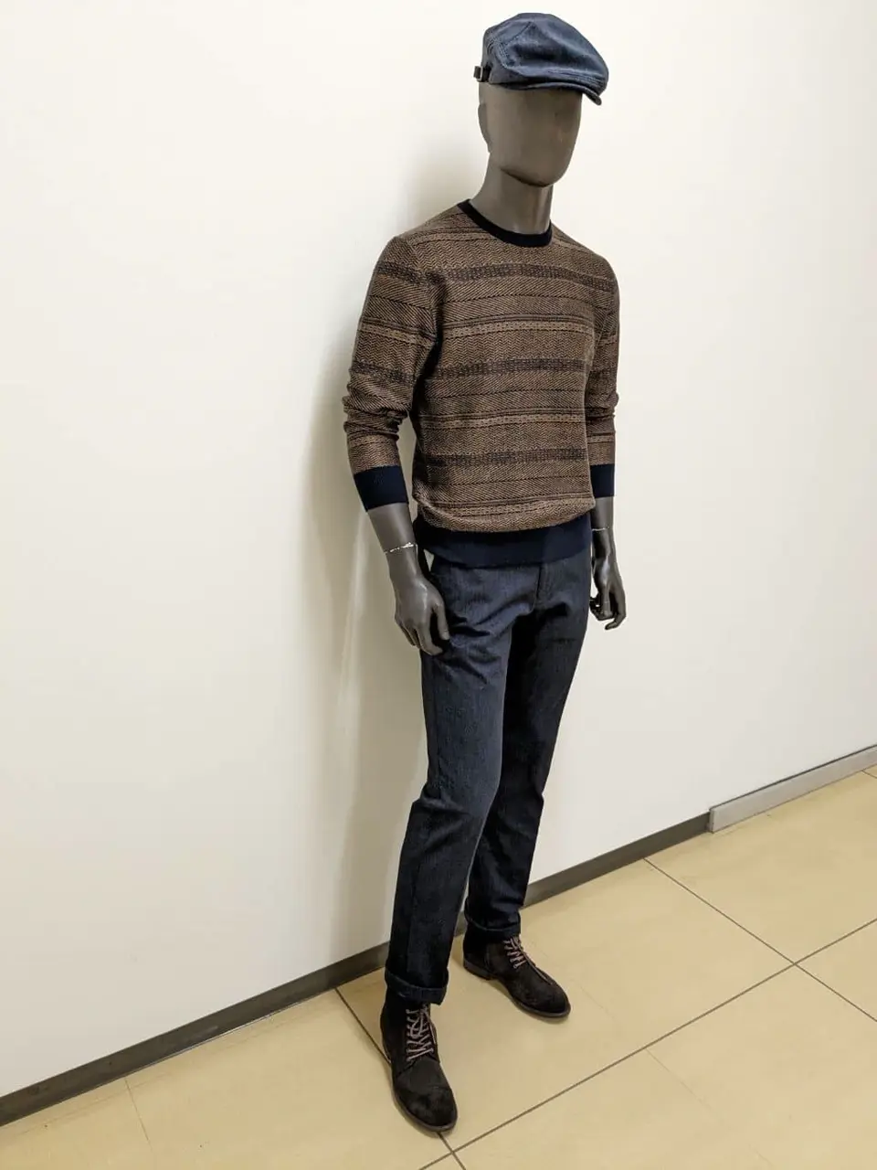 JOSEPH ABBOUD 大久 コーディネート画像