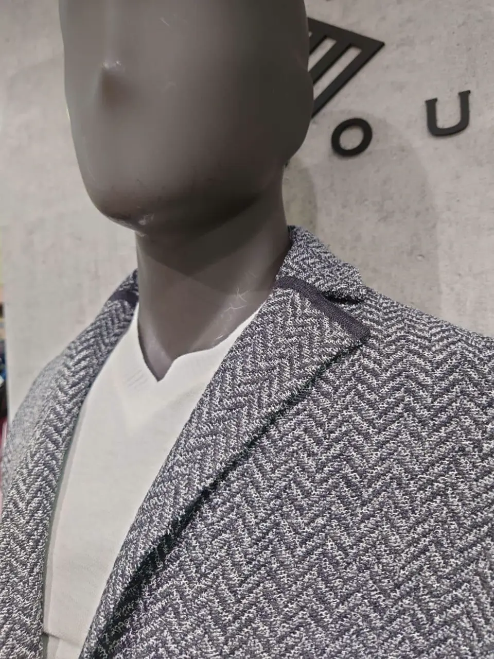 JOSEPH ABBOUD 石川 コーディネート画像