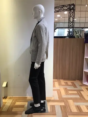 JOSEPH ABBOUD 小城 コーディネート画像