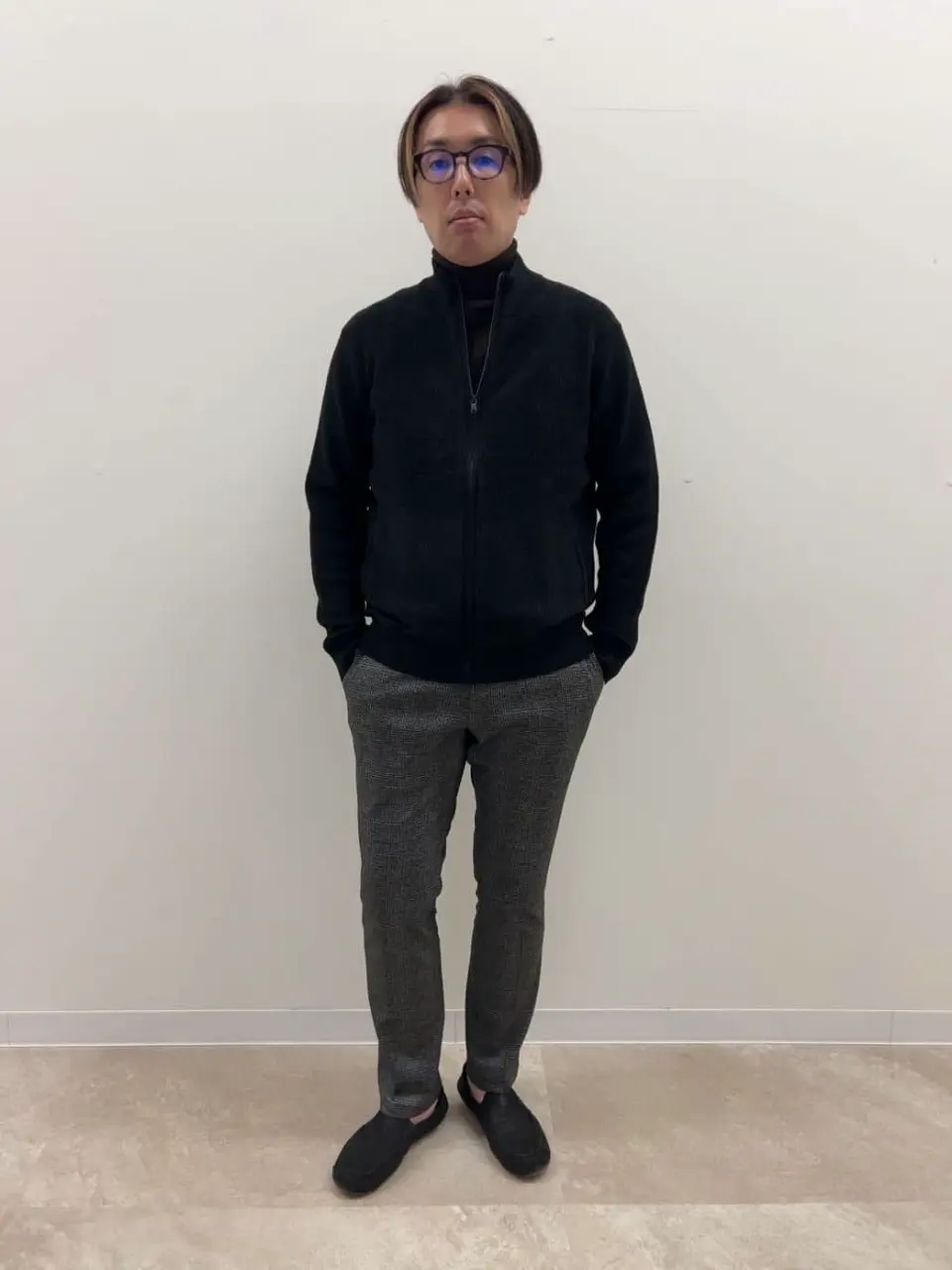 JOSEPH ABBOUD 藤川 コーディネート画像