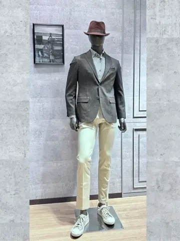 JOSEPH ABBOUD 二澤 コーディネート画像