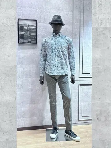 JOSEPH ABBOUD 二澤 コーディネート画像