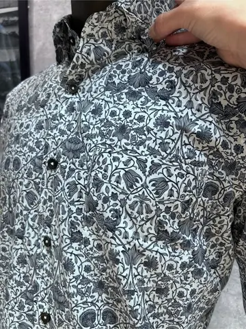 JOSEPH ABBOUD 二澤 コーディネート画像