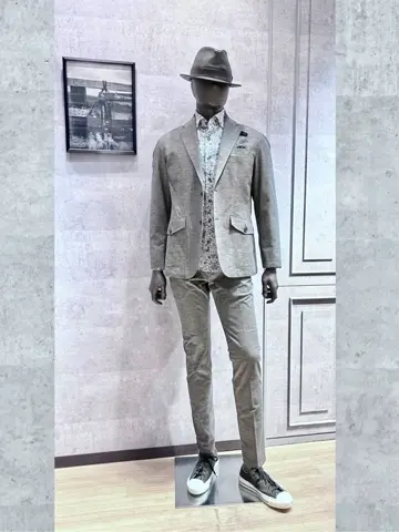 JOSEPH ABBOUD 二澤 コーディネート画像