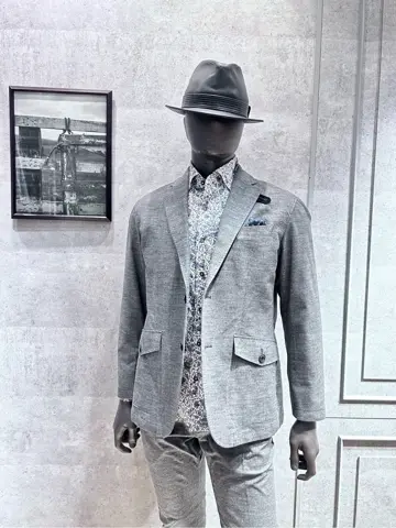 JOSEPH ABBOUD 二澤 コーディネート画像